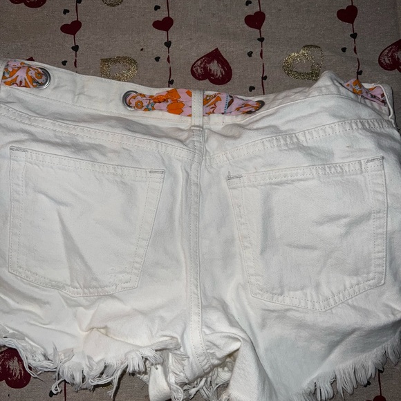 Free People Shorts - Picture 2 of 4